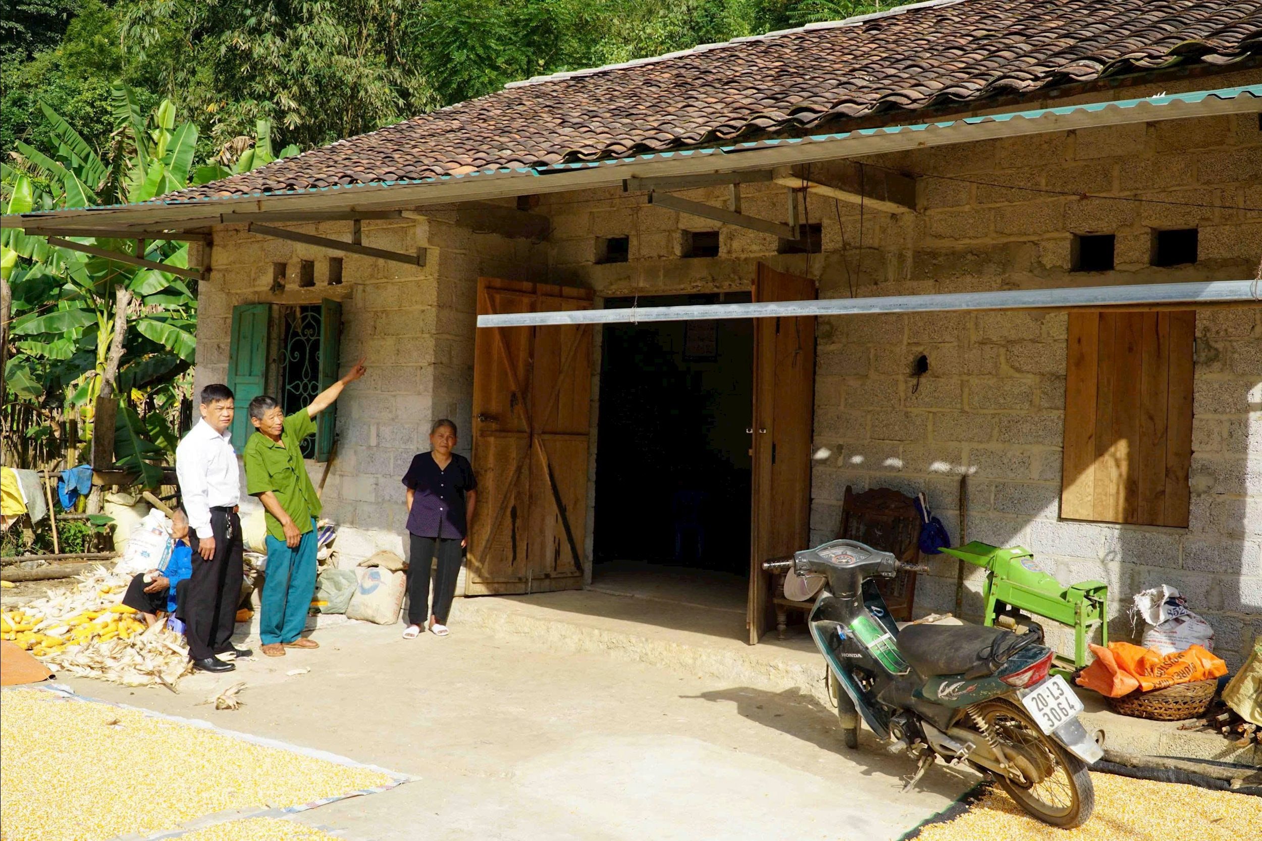 ban lang cao bang