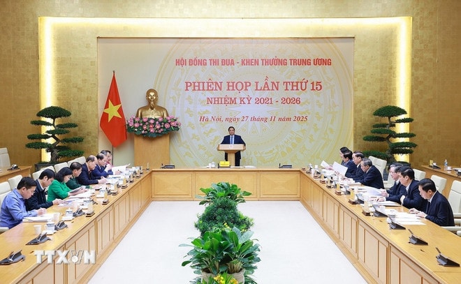 Thủ tướng Phạm Minh Chính chủ trì Phiên họp lần thứ 15 của Hội đồng Thi đua-Khen thưởng Trung ương. (Ảnh: Dương Giang/TTXVN) ttxvn-2711-thu-tuong-thi-dua-khen-thuong-1.jpg