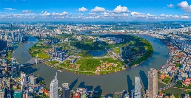 A view of Thu Thiem New Urban Area in Thu Duc city seen from downtown District 1. HCM City will begin construction of a seven-billion-USD IFC this month. (Photo: VNA)