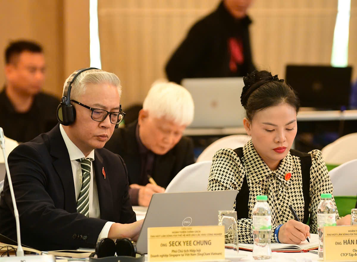 1700594474091750889 (2)