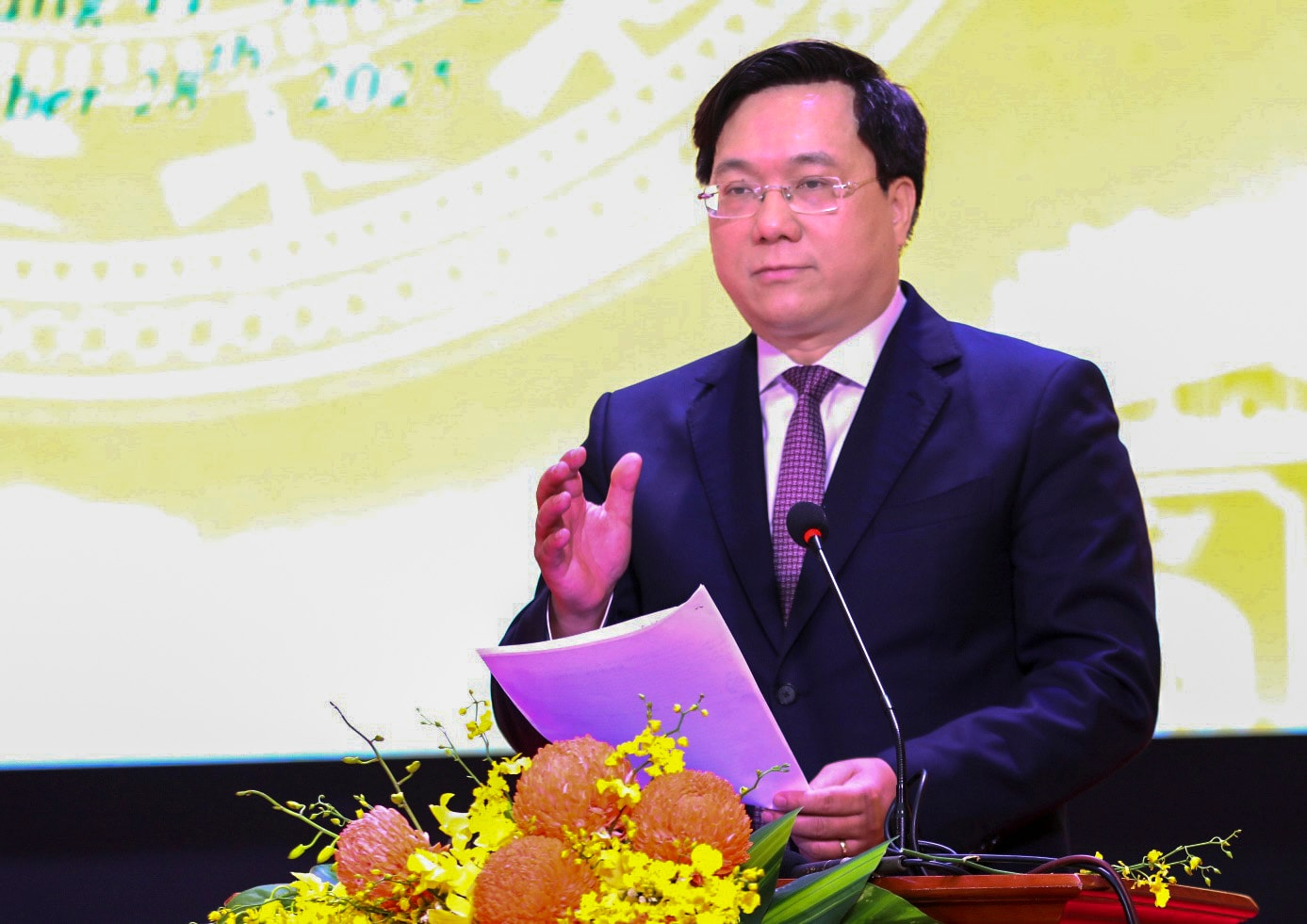 İl Halk Komitesi Başkanı Tran Duy Dong