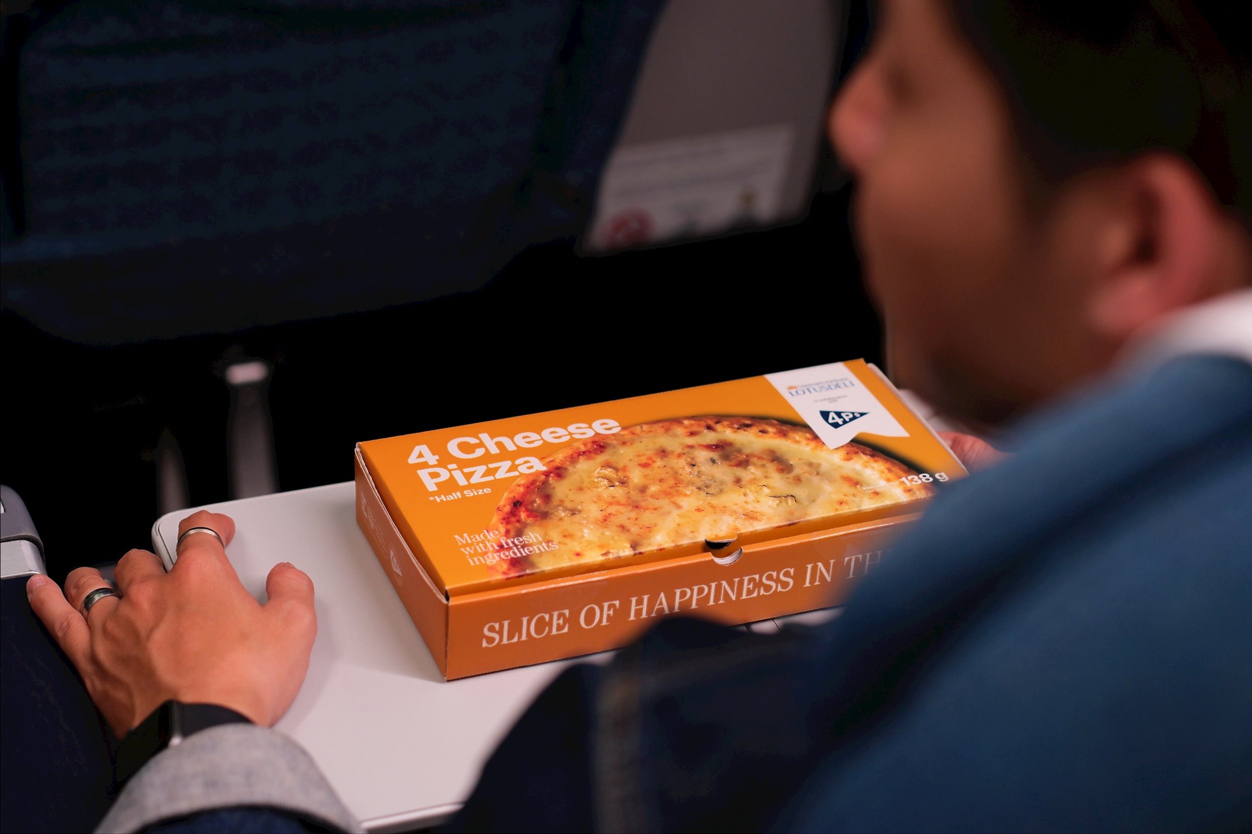 2. Η Vietnam Airlines μειώνει τη σπατάλη γευμάτων μέσω του μοντέλου προπαραγγελίας.