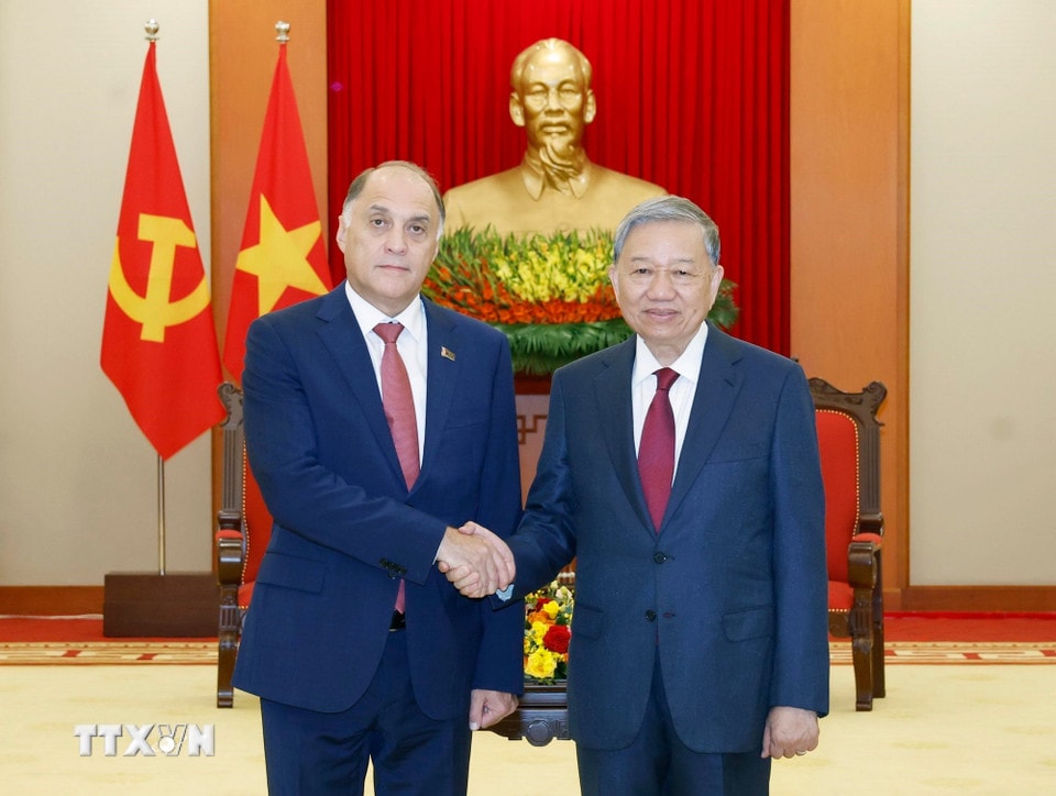 Tổng Bí thư Tô Lâm tiếp Thư ký Hội đồng An ninh quốc gia Belarus Volfovich Aleksandr Grigorievich. (Ảnh: Thống Nhất/TTXVN)