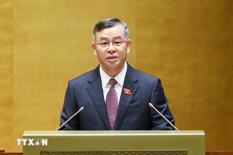 State Auditor General Ngo Van Tuan presents the report at the National Assembly (NA)’s 10th session in Hanoi on December 3. (Photo: VNA)
