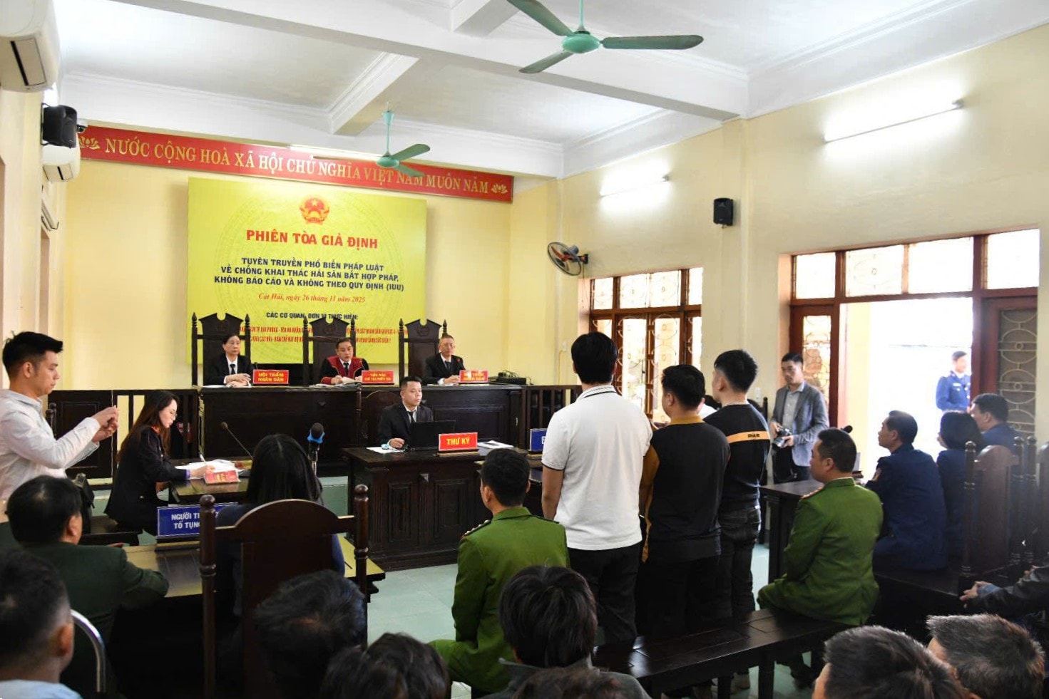 quang_canh_phien_toa_gia_inh9.jpg