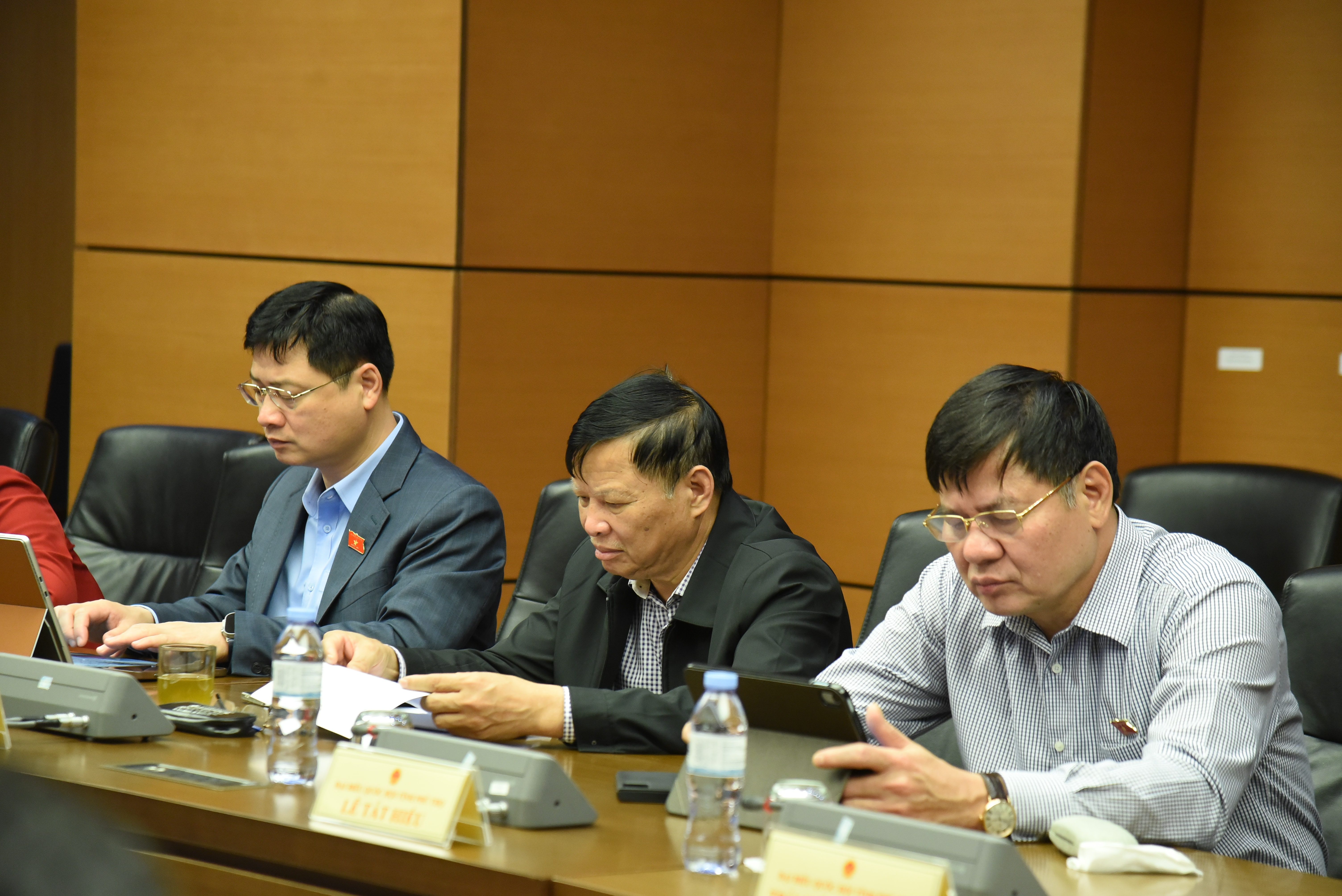 Delegates attending (7)