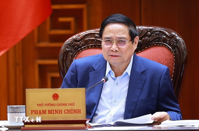 Thủ tướng Phạm Minh Chính chủ trì họp Thường trực Chính phủ về phát triển Đề án Khu thương mại tự do và Trung tâm lọc hóa dầu và năng lượng quốc gia tại Dung Quất. (Ảnh: Dương Giang/TTXVN) ttxvn-thu-tuong-khu-thuong-mai-tu-do-3.jpg