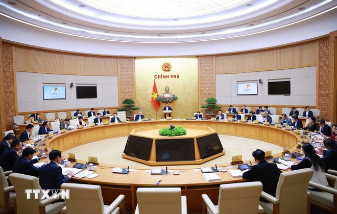 ttxvn-thu-tuong-chu-tri-phien-hop-chinh-phu-thuong-ky-thang-112025-06-2.jpg
