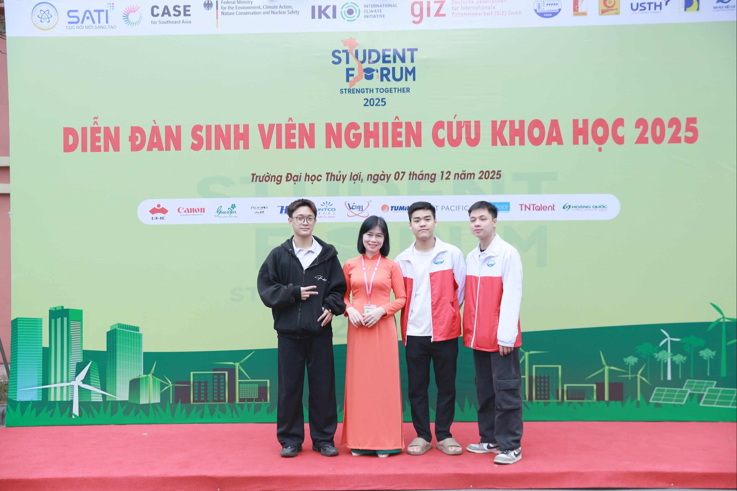 2k6a9064.jpg 2k6a9064.jpg