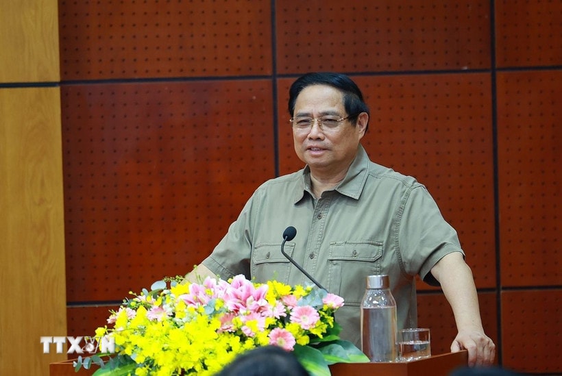 Thủ tướng Phạm Minh Chính làm việc với Ban Thường vụ Tỉnh uỷ Tây Ninh. (Ảnh: Dương Giang/TTXVN)