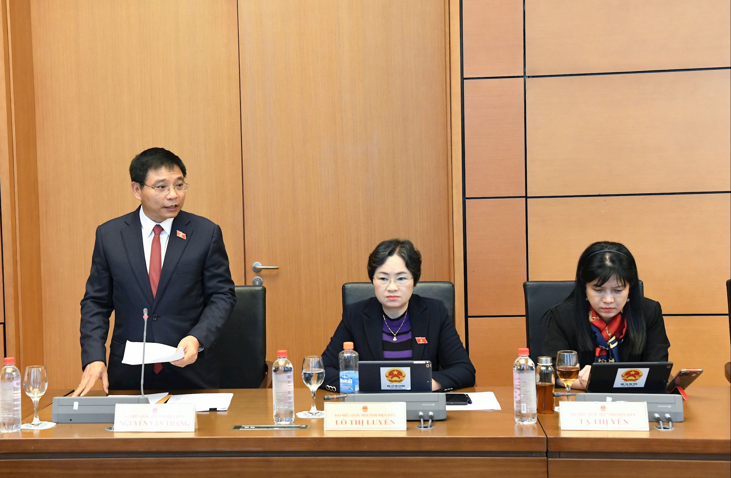 Delegatul Nguyen Xuan Thang, Delegația Adunării Naționale din Dien Bien.2