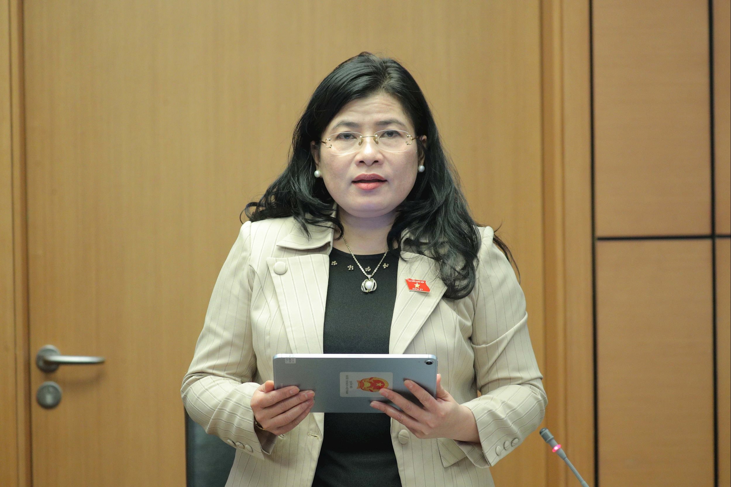 Член Национального собрания Данг Тхи Ми Хыонг (Кхань Хоа)