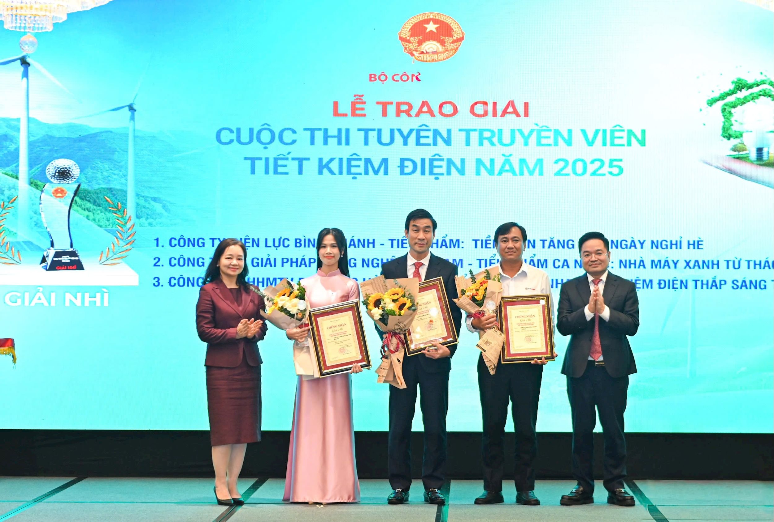 giải nhì