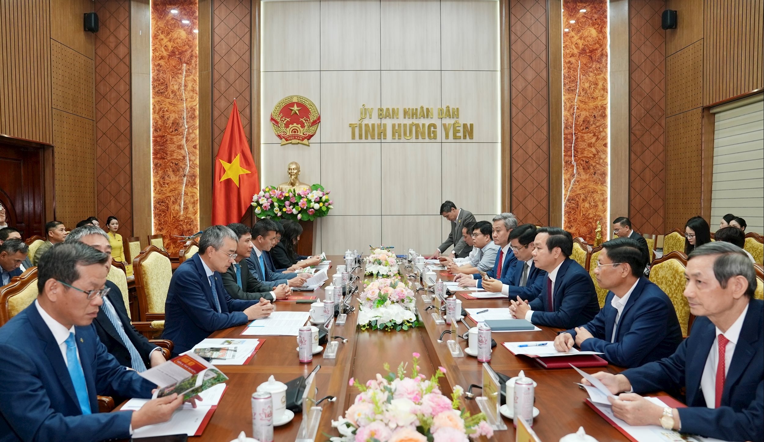 5. Thỏa thuận đánh dấu bước hợp tác mới, mở rộng các hoạt động xúc tiến du lịch - thương mại và góp phần nâng cao vị thế của Hưng Yên trên bản đồ du lịch, kinh tế quốc gia.