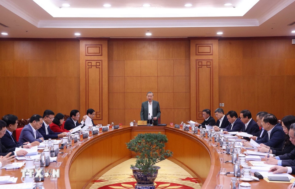 Tổng Bí thư Tô Lâm chủ trì buổi làm việc với Thường trực các Tiểu ban Đại hội XIV của Đảng. (Ảnh: Văn Điệp/TTXVN)