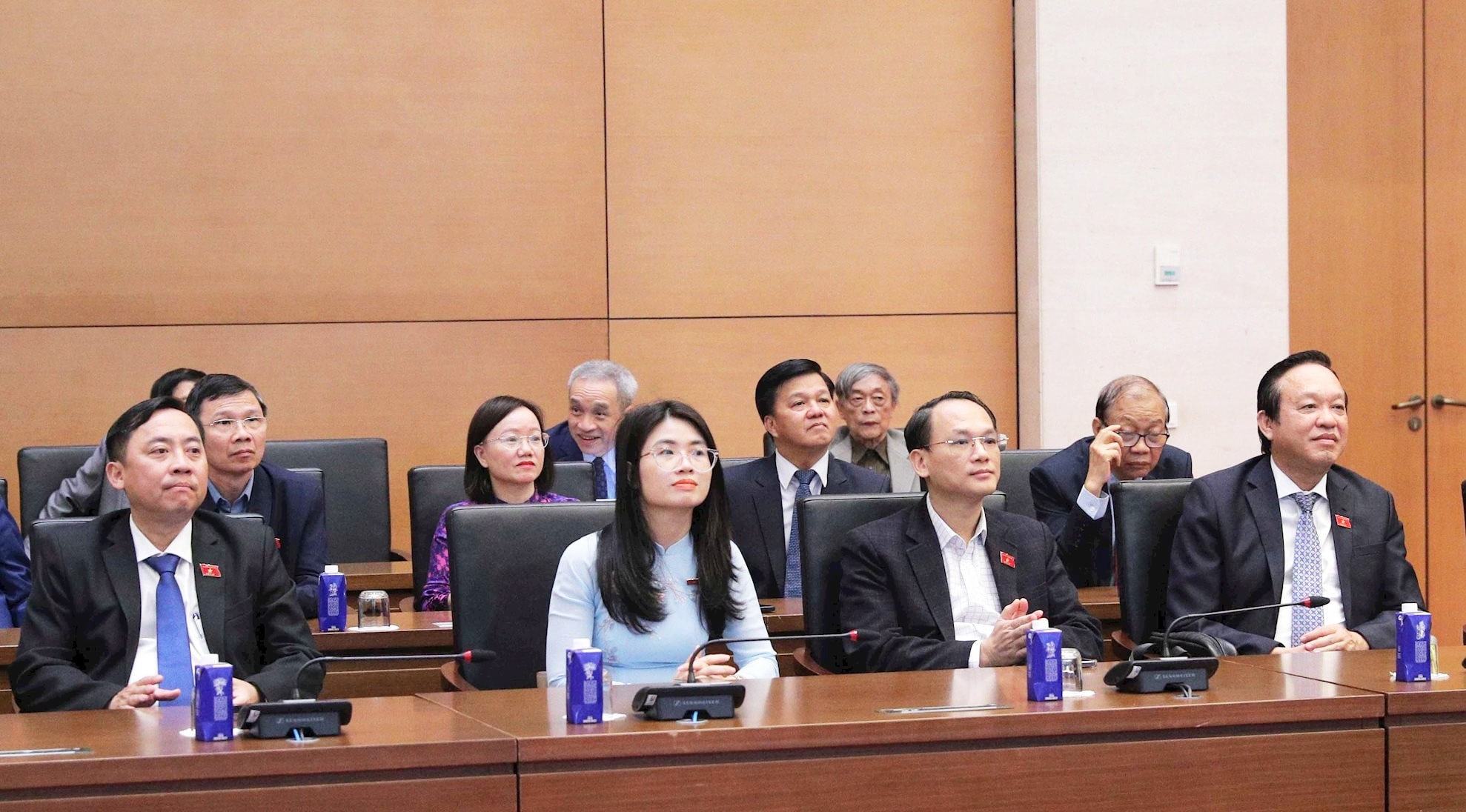 Delegații participanți