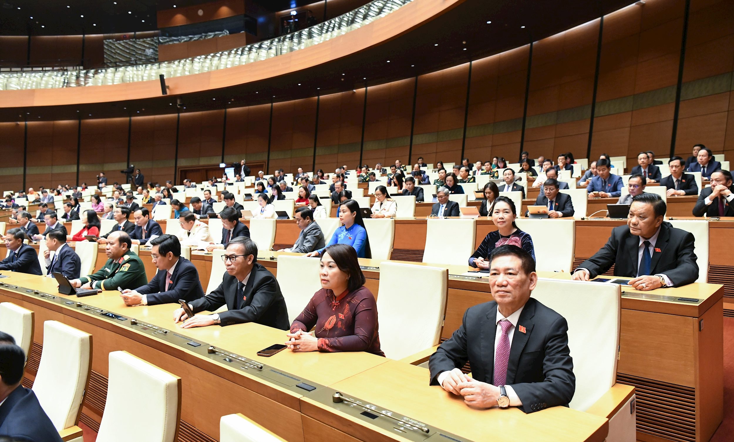 Các đại biểu tham dự phiên bế mạc.13