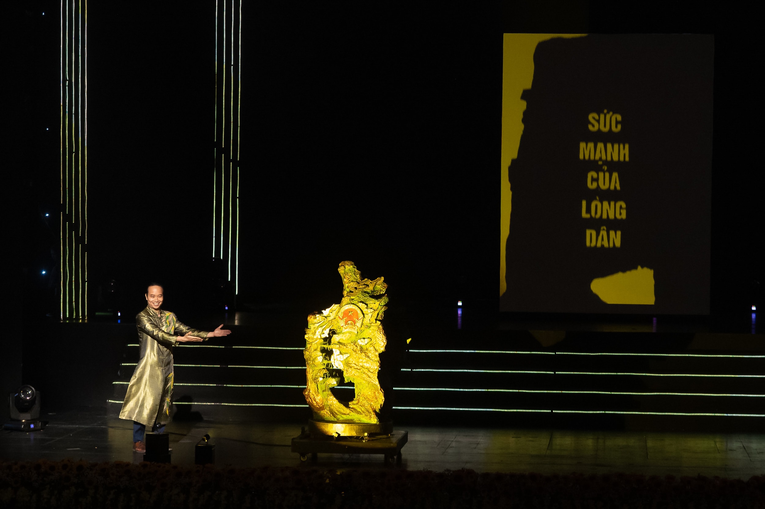 20251111 - VQQHVN - BieudienAnhsang-4