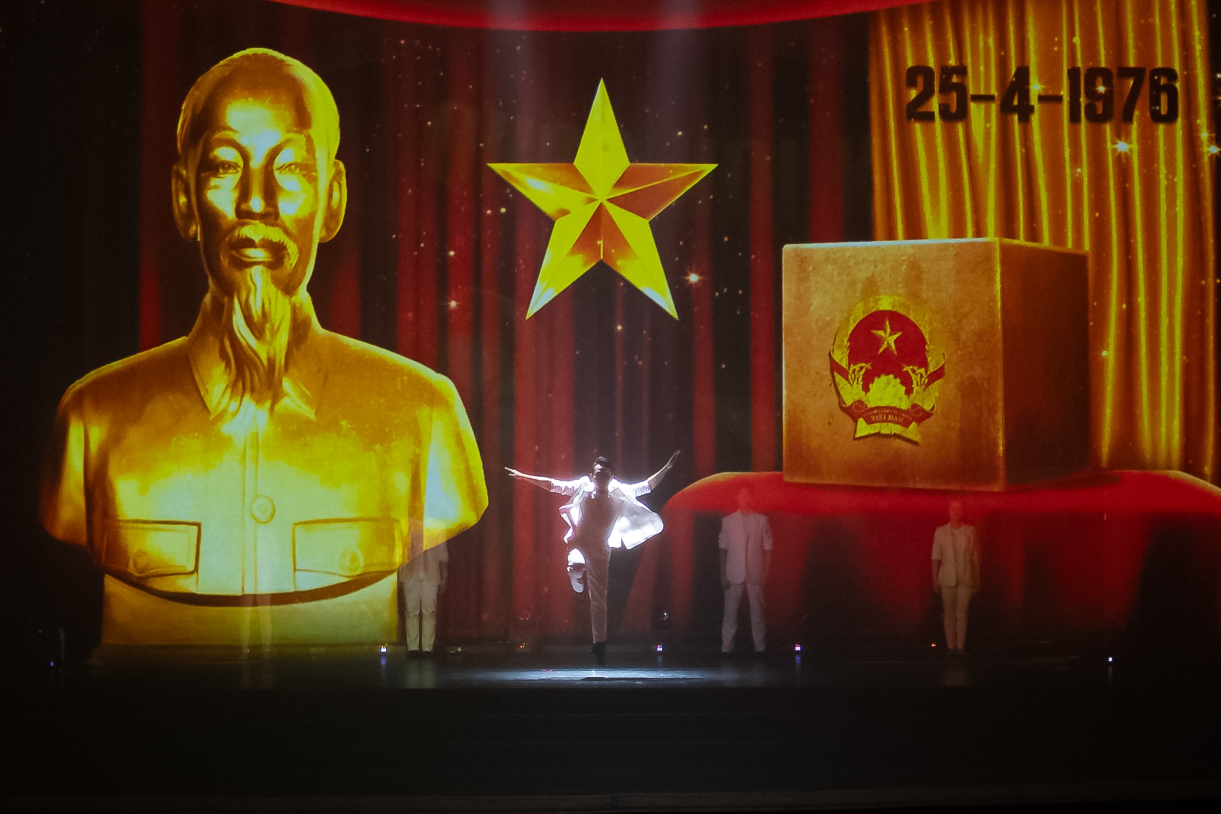 20251111 - VQQHVN - BieudienAnhsang-6
