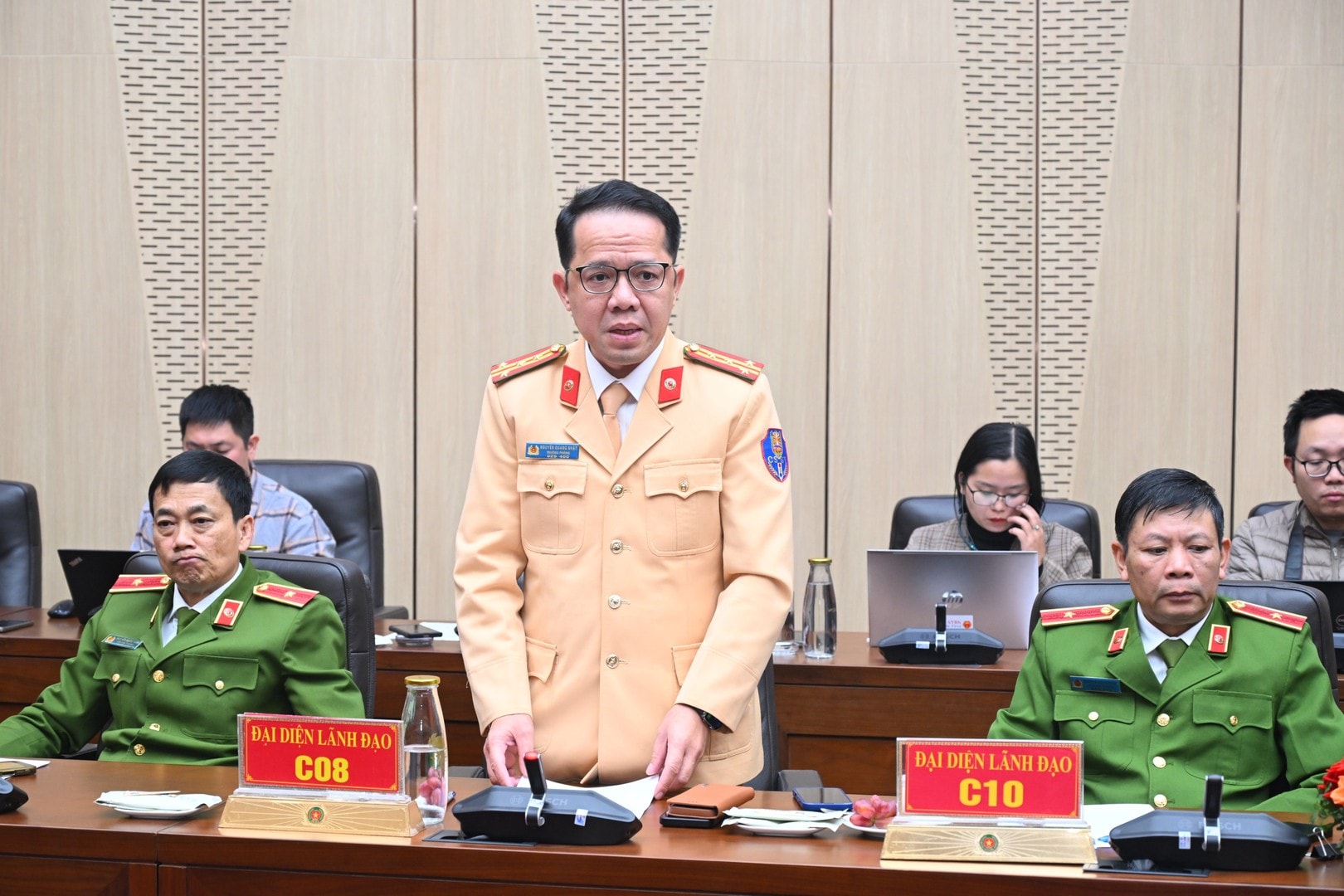 c08.JPG