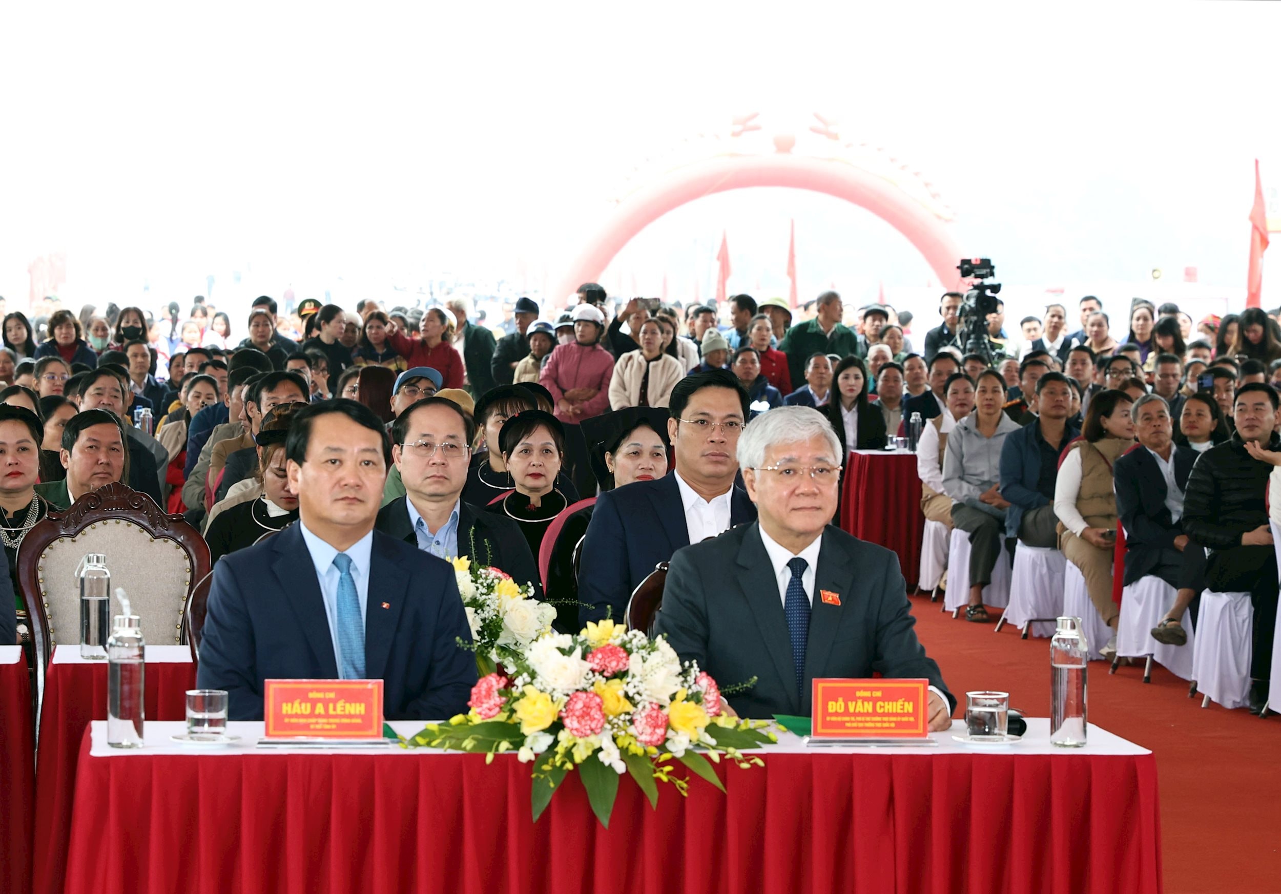Phó Chủ tịch Thường trực Quốc hội Đỗ Văn Chiến dự Lễ thông xe kỹ thuật dự án cao tốc Tuyên Quang – Hà Giang (giai đoạn 1)