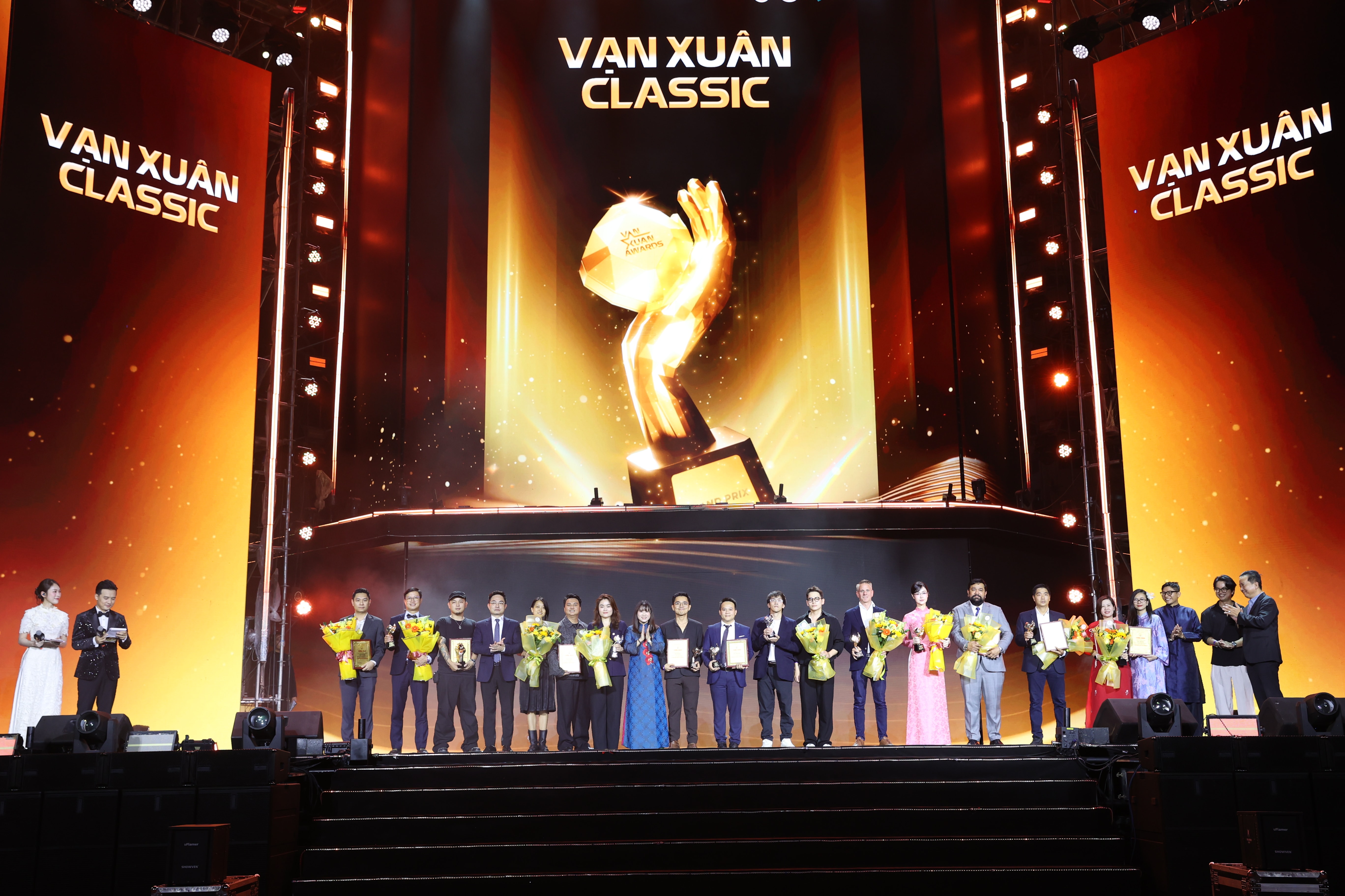 3. Các giải thưởng được vinh danh tại Vạn Xuân Awards là động lực để Vietnam Airlines tiếp tục đầu tư cho những chiến dịch mang chiều sâu và giá trị bền vững