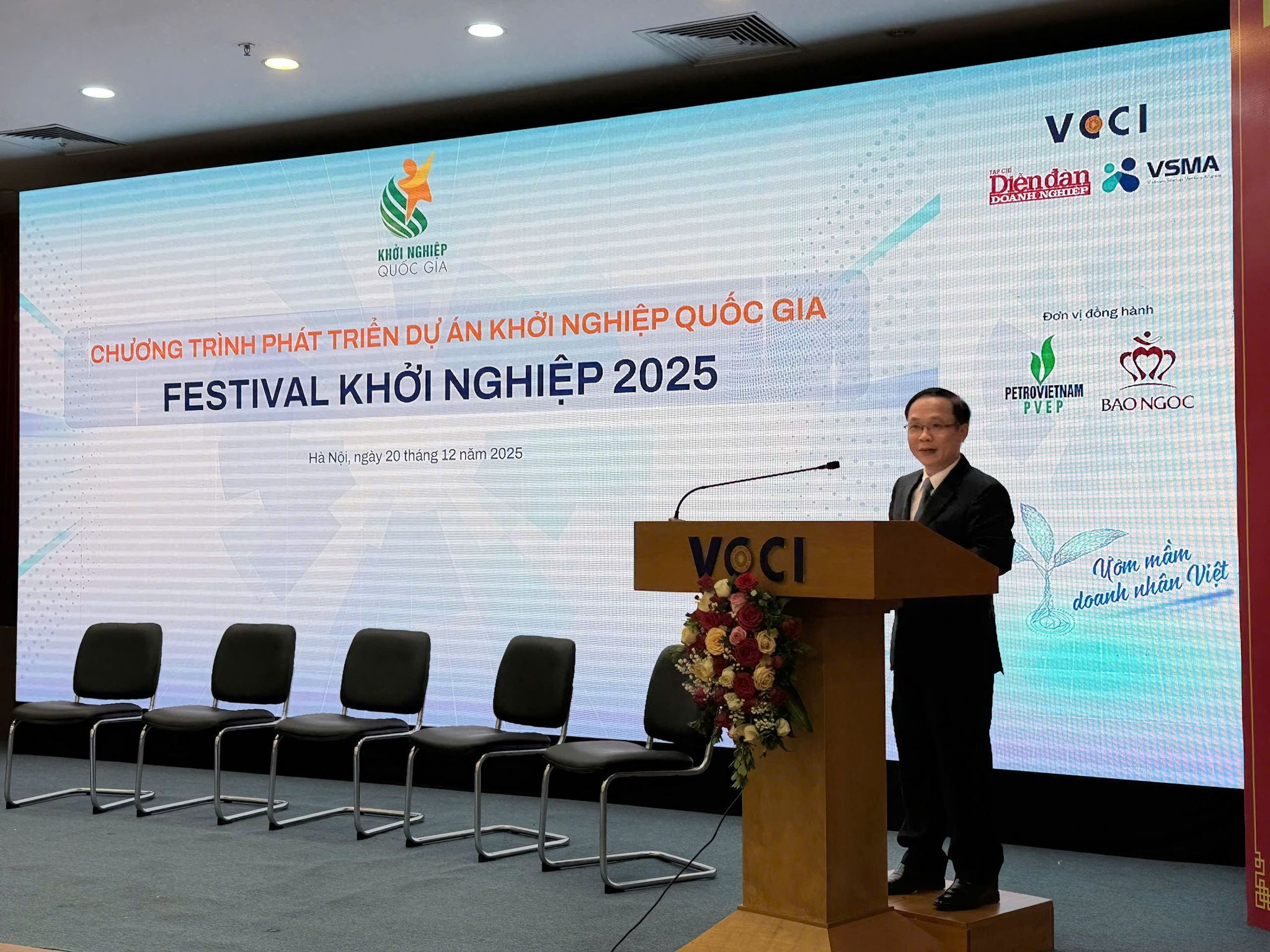 Phó QQ88k Game Bài VCCI Bùi Trung Nghĩa