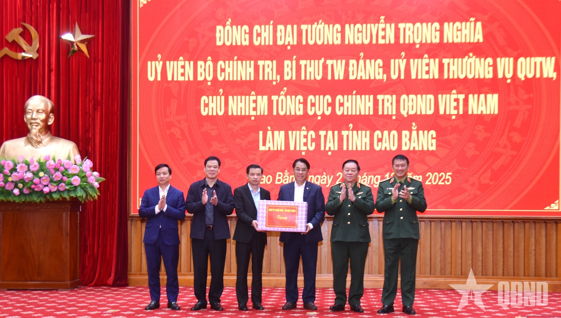Đại tướng Nguyễn Trọng Nghĩa chủ trì các hoạt động về nguồn, tri ân tại tỉnh Cao Bằng