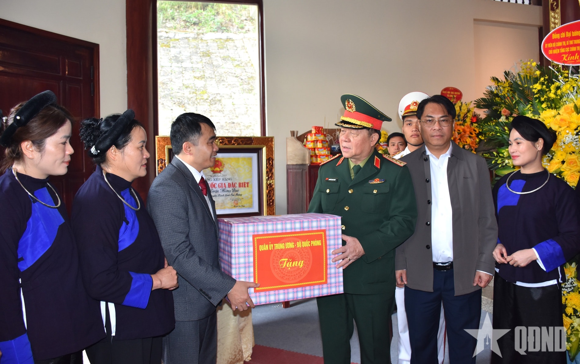 Đại tướng Nguyễn Trọng Nghĩa chủ trì các hoạt động về nguồn, tri ân tại tỉnh Cao Bằng