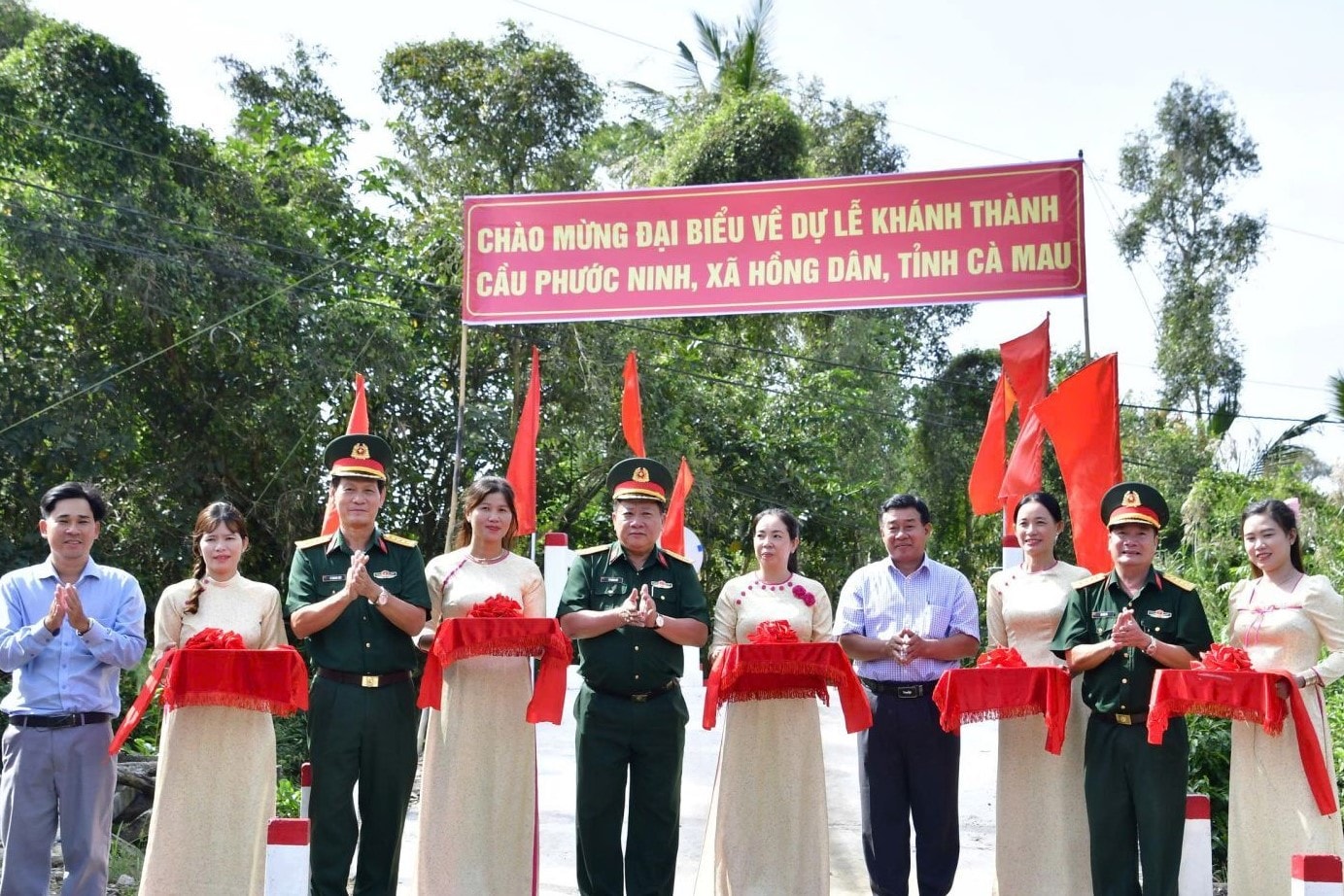 lòng dân 2