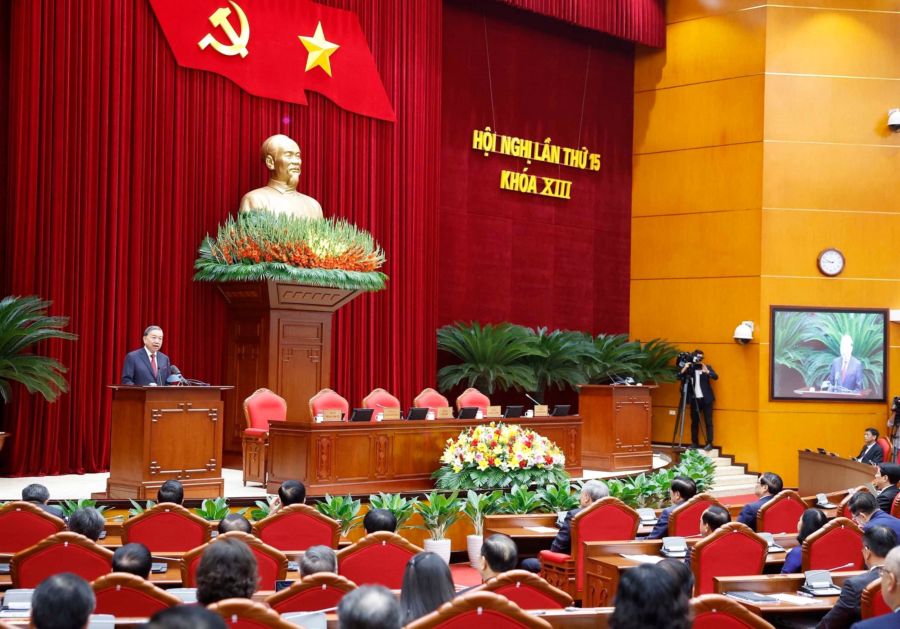 vna_potal_be_mac_hoi_nghi_lan_thu_15_ban_chap_hanh_trung_uong_khoa_xiii_8488926.jpg