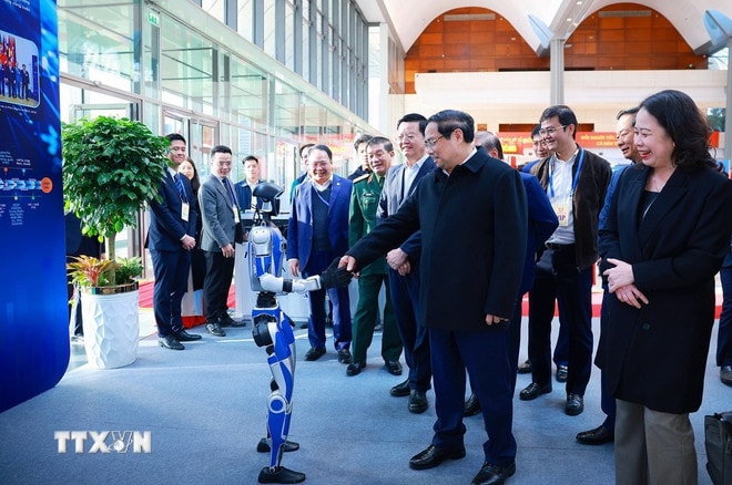 ttxvn-thu-tuong-kiem-tra-cong-tac-chuan-bi-dai-hoi-thi-dua-yeu-nuoc-5.jpg