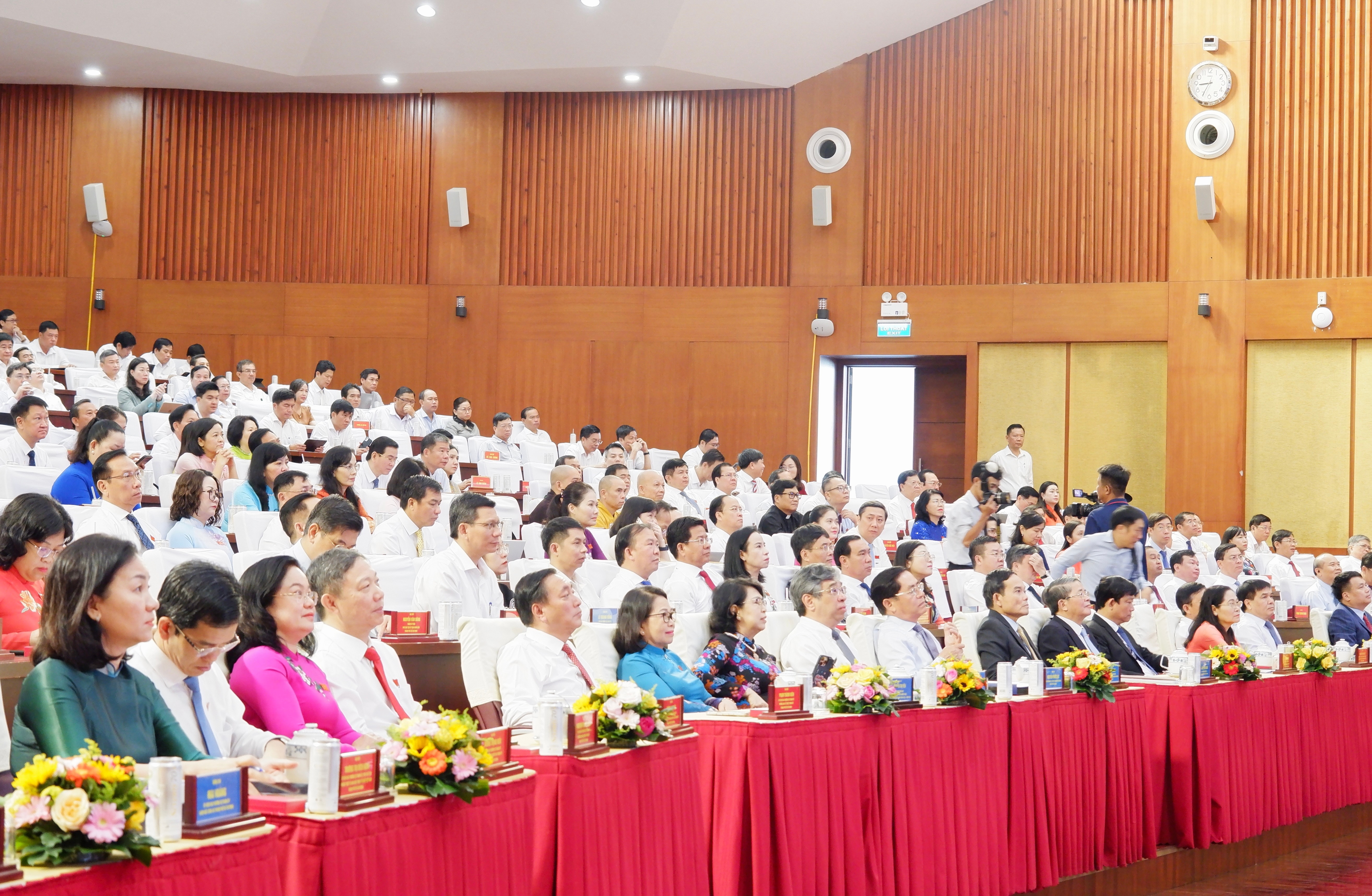 Quang cảnh hội nghị 