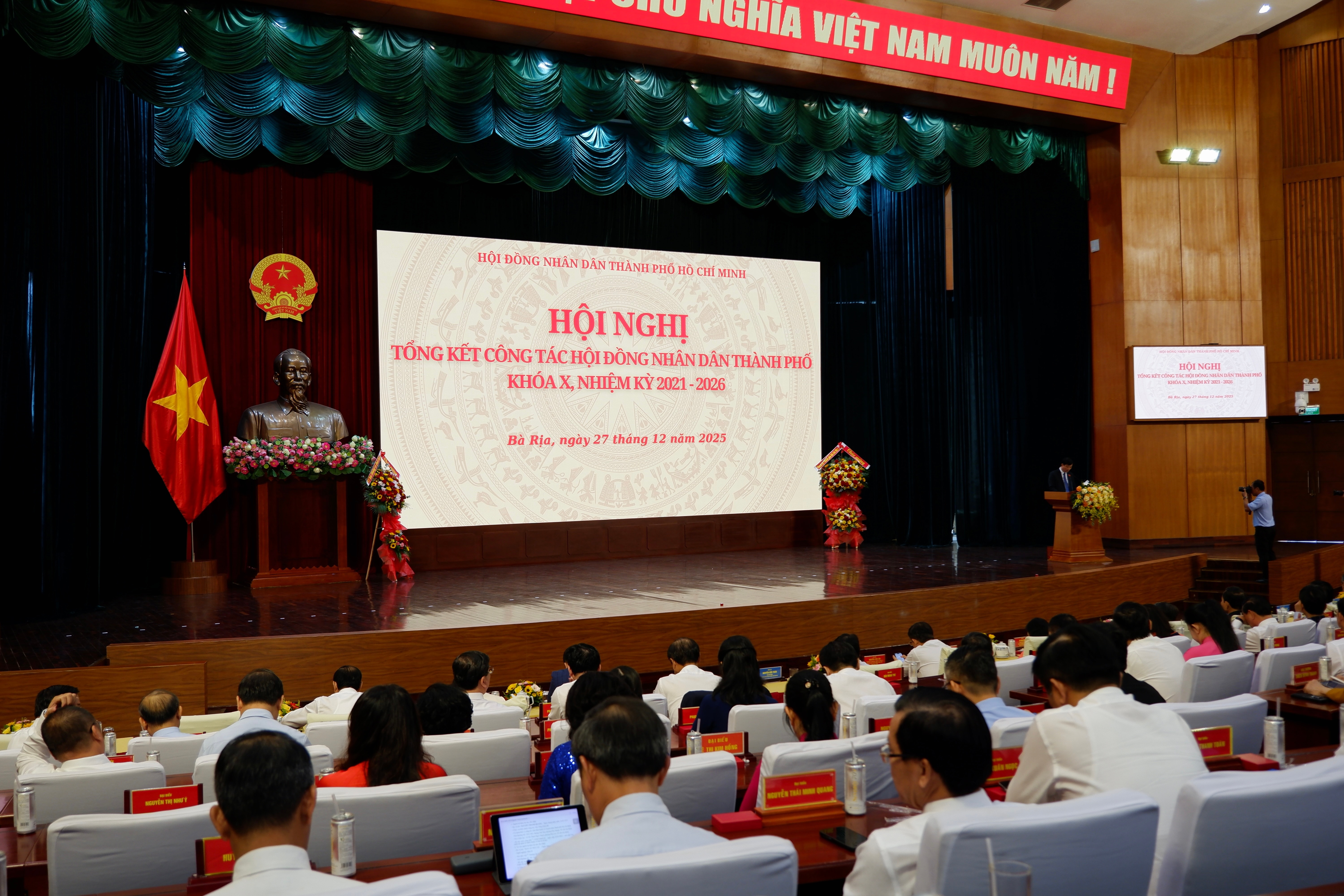 Quang cảnh hội nghị. Ảnh: Hoa Lê