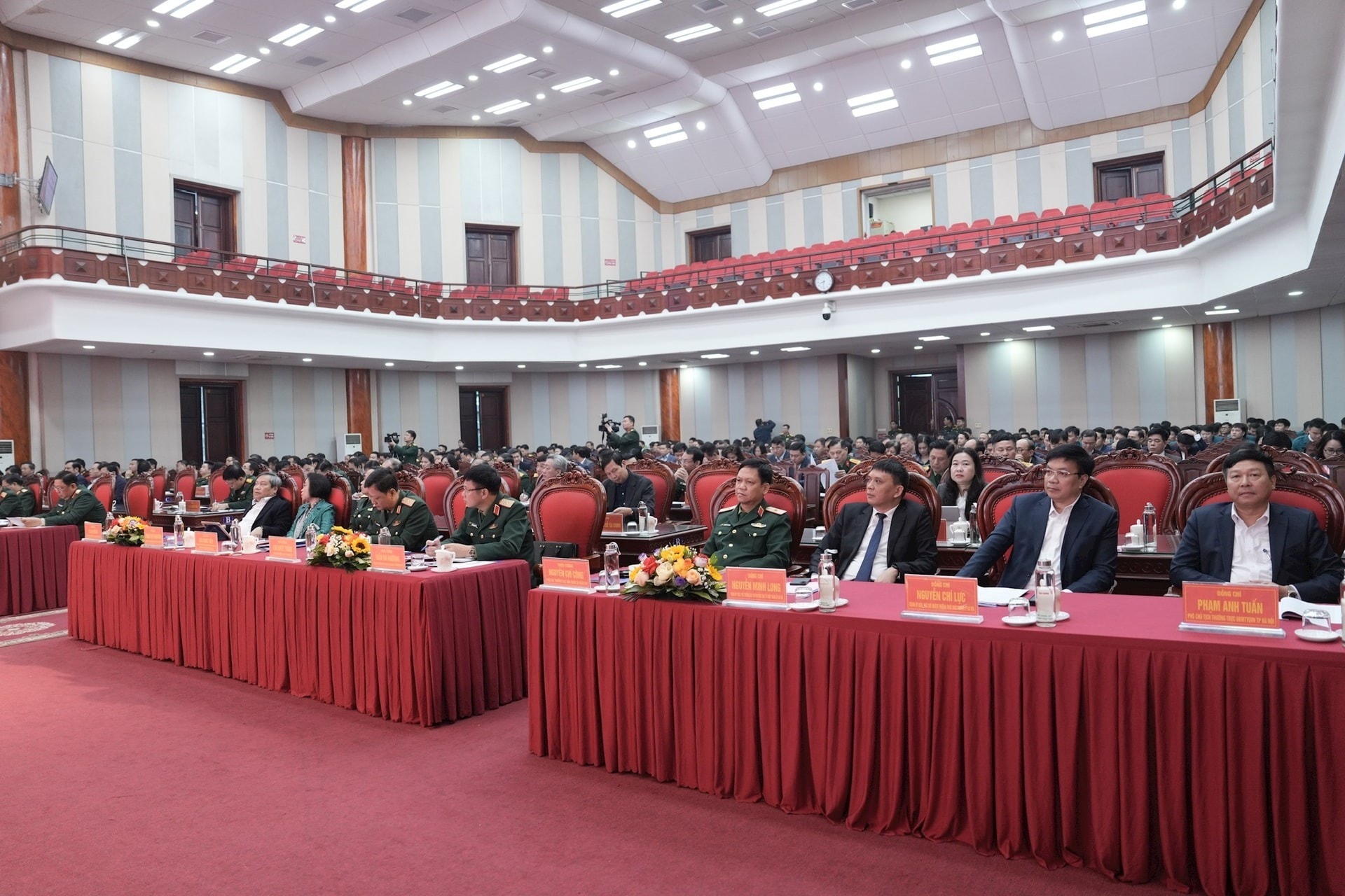 Các đại biểu dự hội nghị