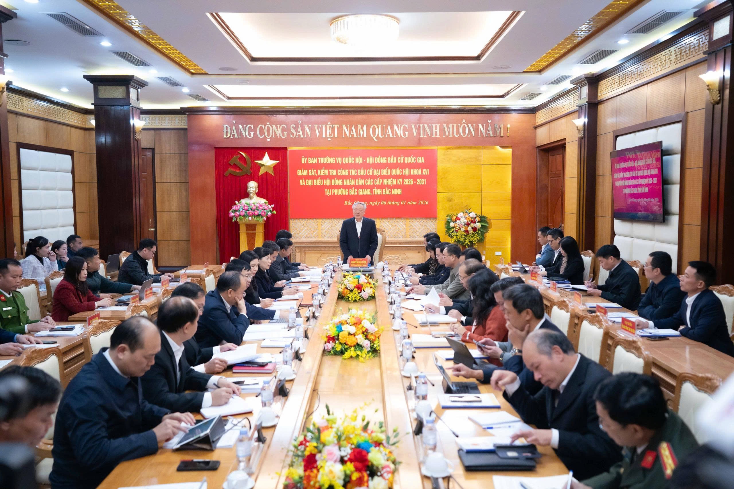 Quang cảnh cuộc làm việc tại phường Bắc Giang