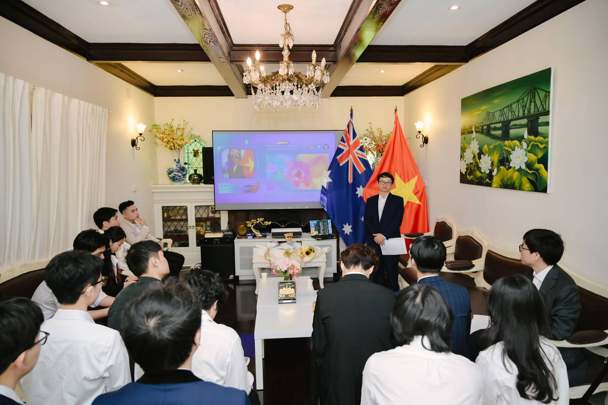 Bản sao của NVB_8194