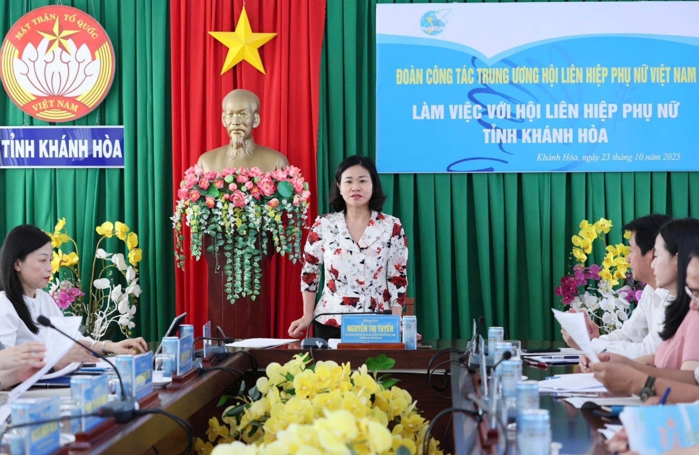 Chủ tịch Trung ương Hội Liên hiệp Phụ nữ Việt Nam Nguyễn Thị Tuyến phát biểu tại buổi làm việc.
