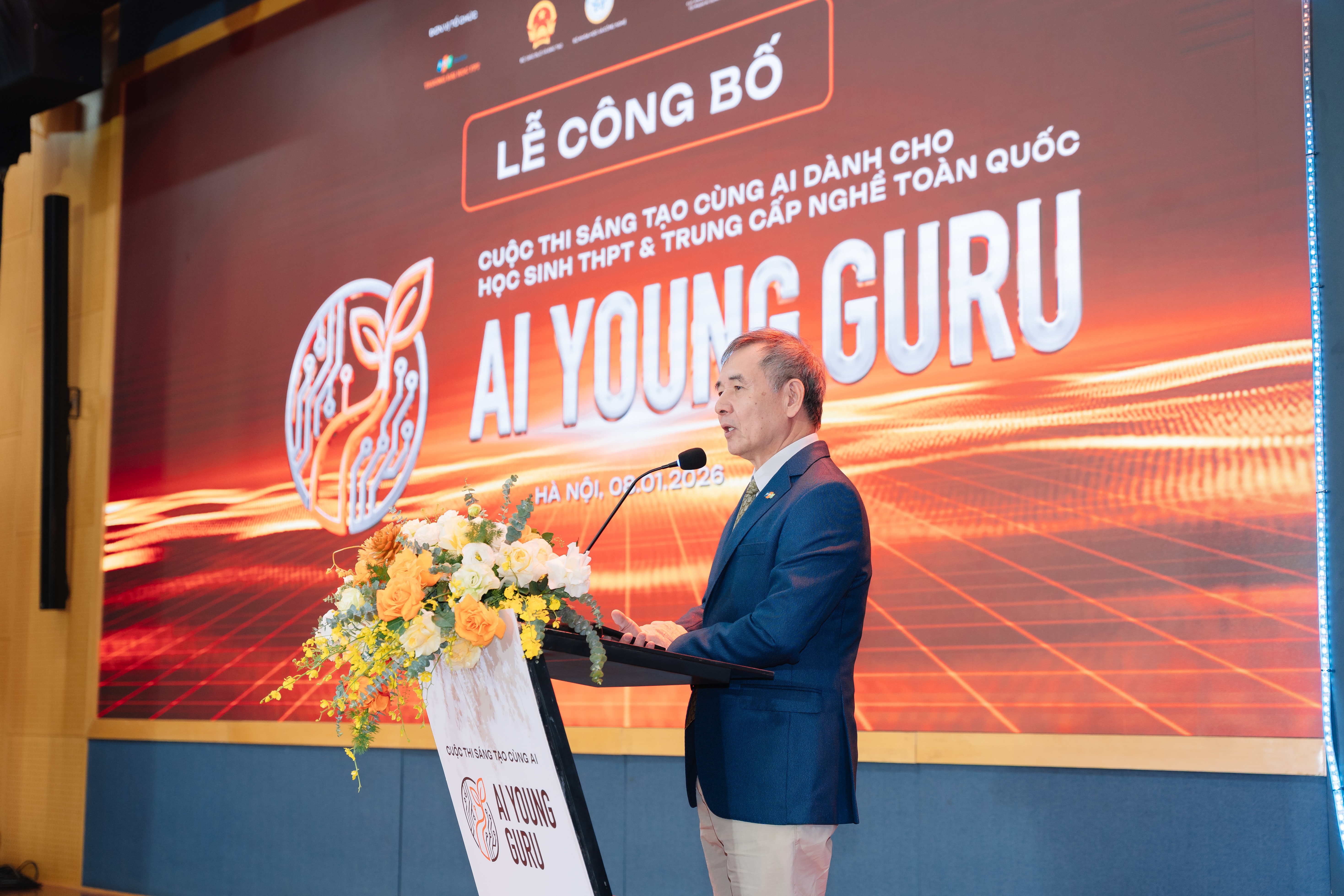 1.Tiến sĩ Lê Trường Tùng 