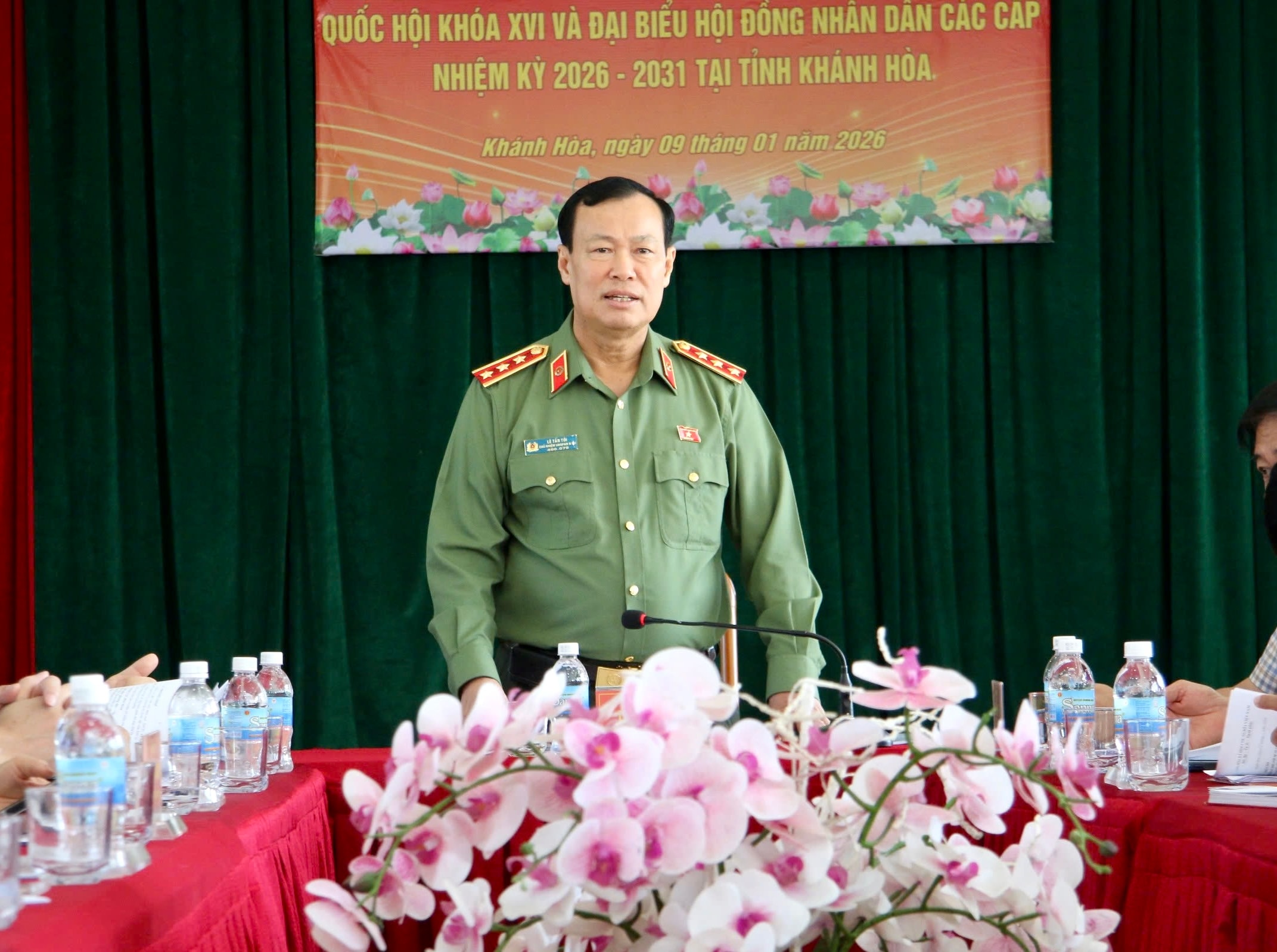 Chủ nhiệm Ủy ban Quốc phòng, An ninh và Đối ngoại, Thượng tướng Lê Tấn Tới phát biểu kết luận tại cuộc làm việc với Bộ Chỉ huy Quân sự tỉnh Khánh Hòa.
