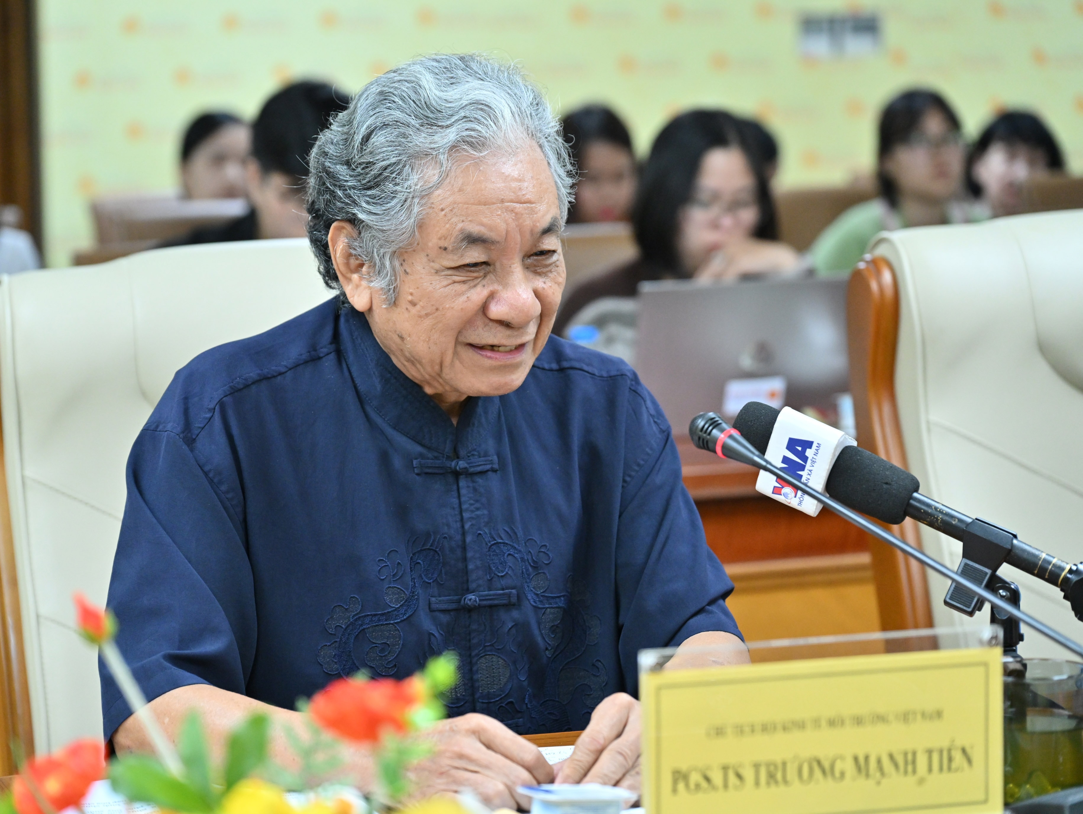 pgs.ts-truong-manh-tien-chu-tich-hoi-kinh-te-moi-truong-viet-namvqk_0009.jpg