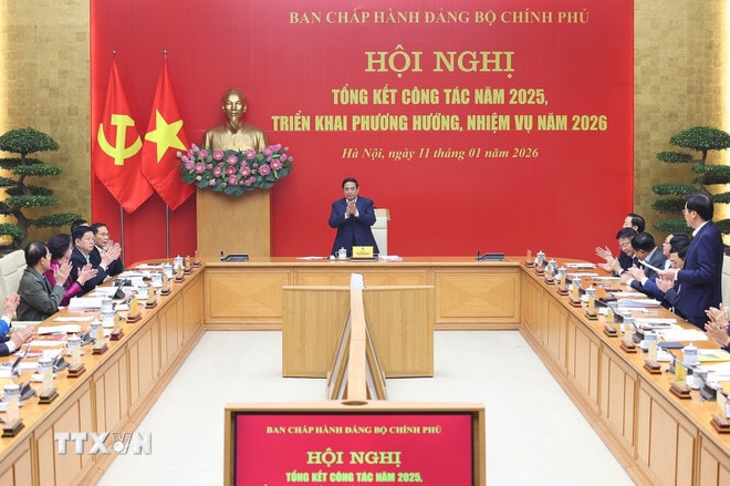 Sáng 11/1, tại Hà Nội, đồng chí Phạm Minh Chính, Ủy viên Bộ Chính trị, Bí thư Đảng ủy, Thủ tướng Chính phủ chủ trì Hội nghị tổng kết công tác năm 2025 và triển khai phương hướng, nhiệm vụ năm 2026 của Ban Chấp hành Đảng bộ Chính phủ. (Ảnh: Dương Giang/TTXVN) ttxvn-thu-tuong-chu-tri-hoi-nghi-dang-bo-chinh-phu-1.jpg
