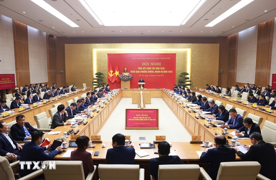 Hội nghị tổng kết công tác năm 2025 và triển khai phương hướng, nhiệm vụ năm 2026 của Ban Chấp hành Đảng bộ Chính phủ. (Ảnh: Dương Giang/TTXVN) ttxvn-thu-tuong-chu-tri-hoi-nghi-dang-bo-chinh-phu-2.jpg