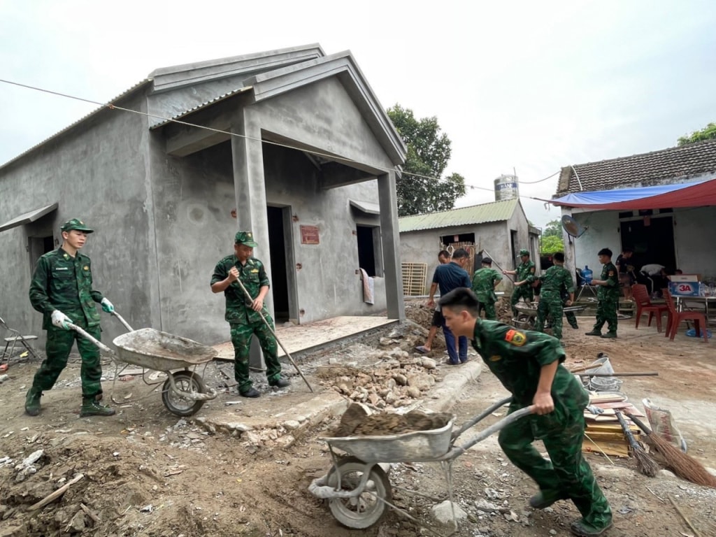 2192943_giup_nhan_dan_06042518.jpg