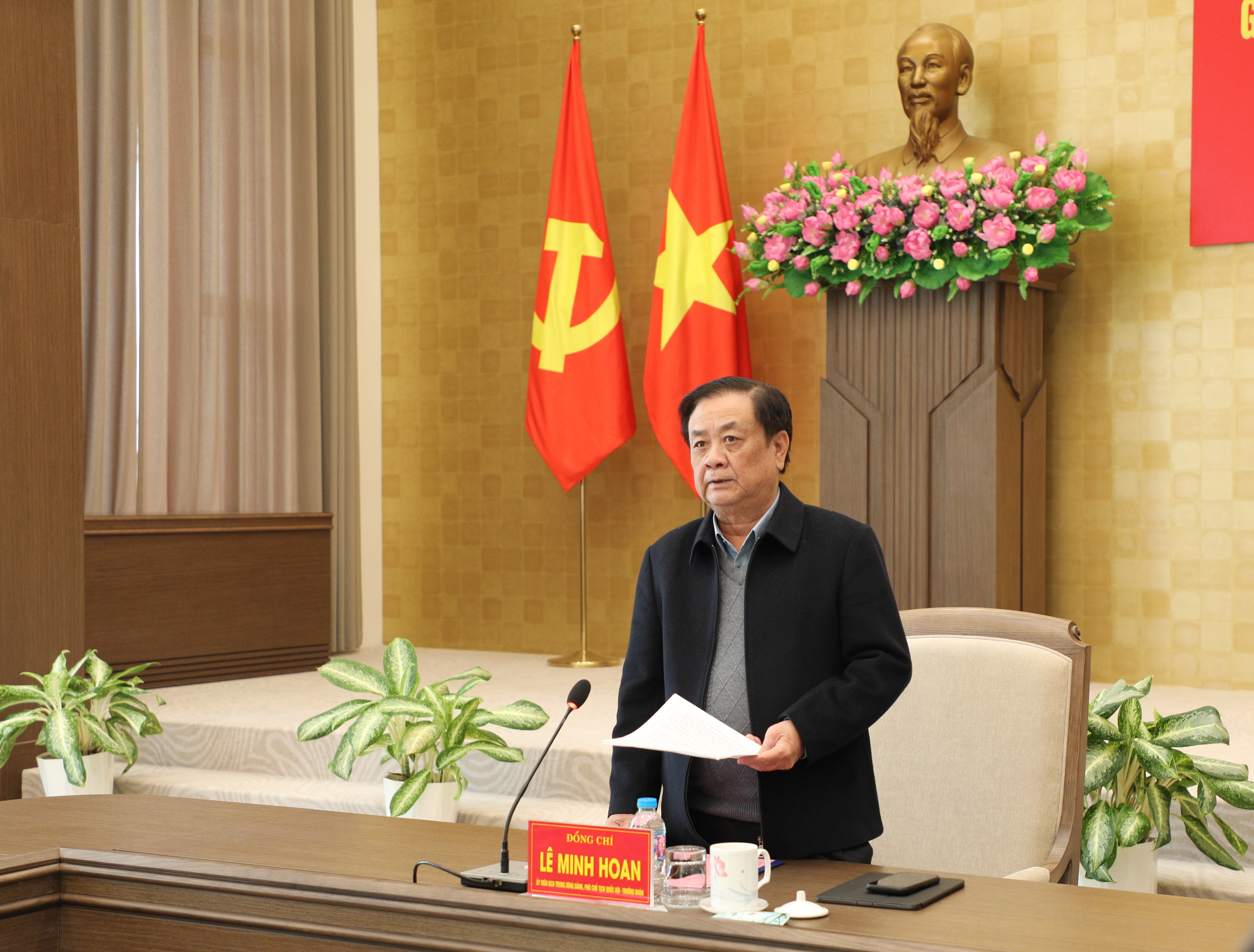 Phó Chủ tịch Quốc hội Lê Minh Hoan phát biểu kết luận tại buổi làm việc