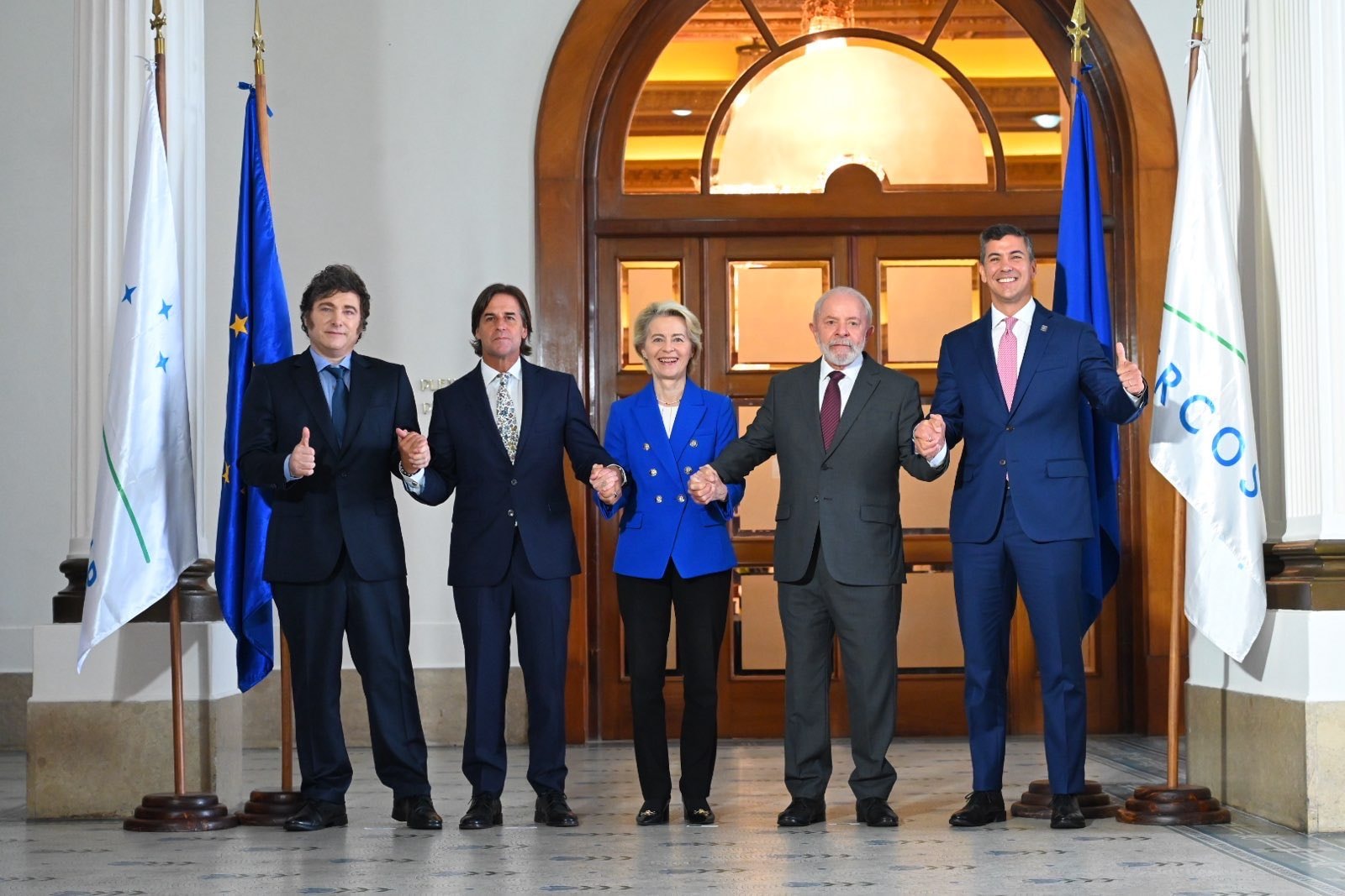 Imagem oficial