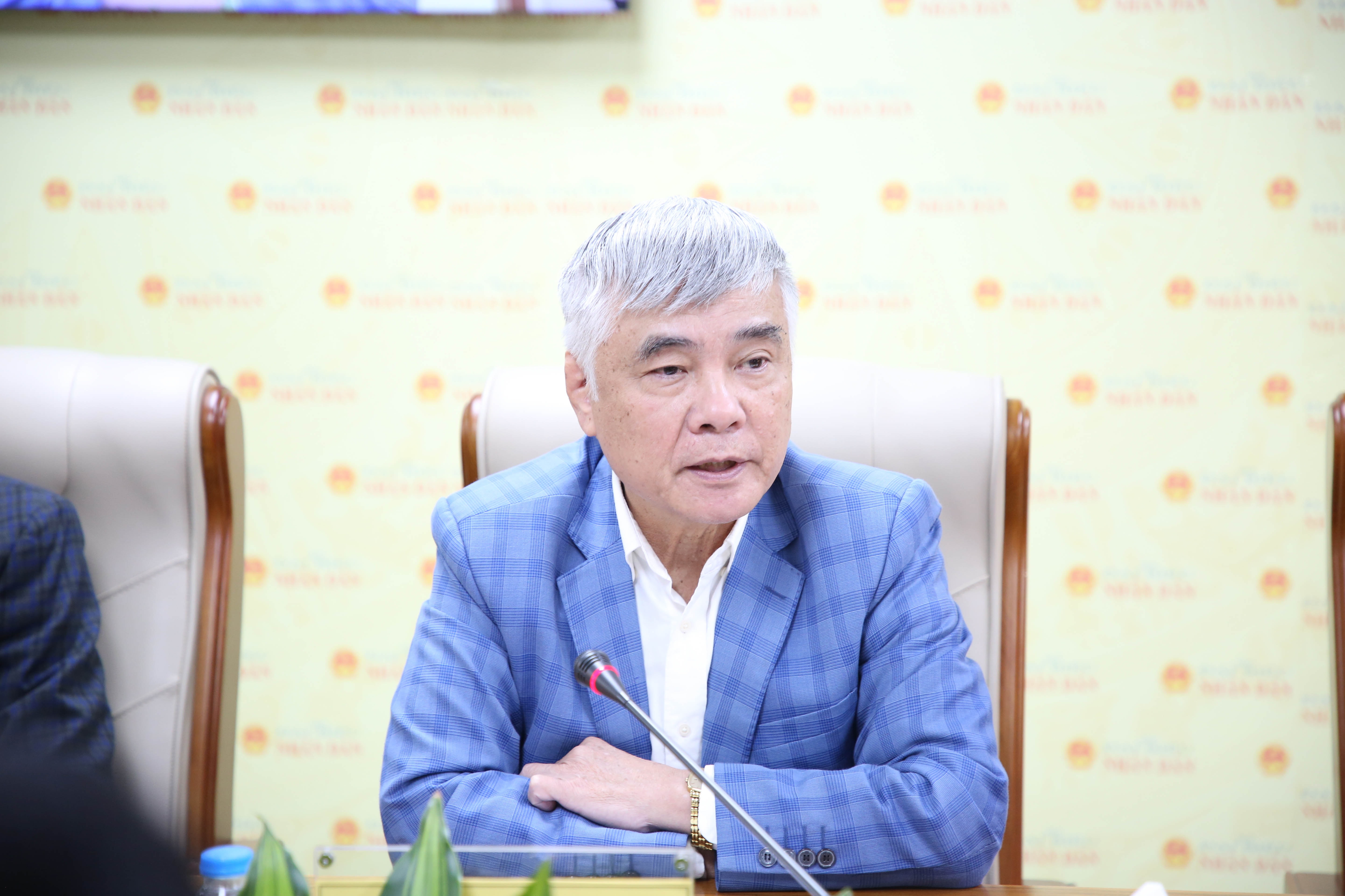 nguyenvanphuc9.jpg