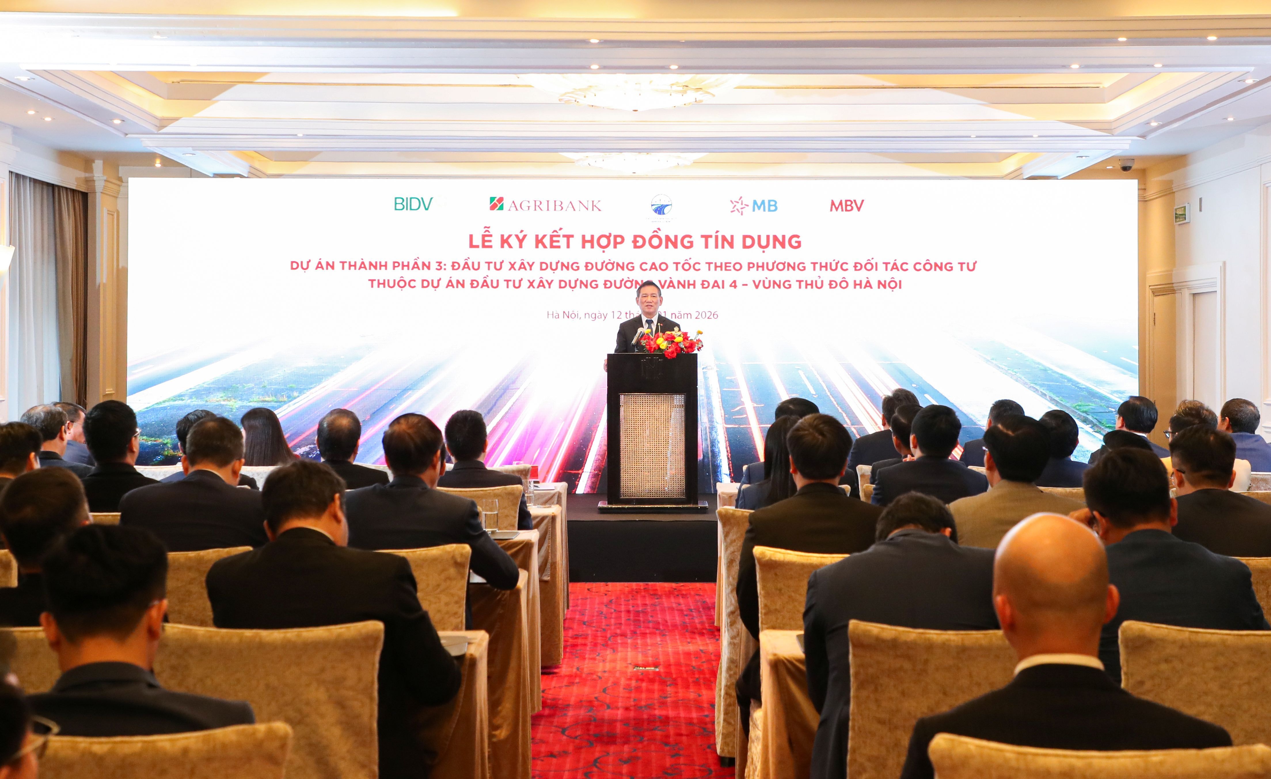 Toàn cảnh lễ ký kết