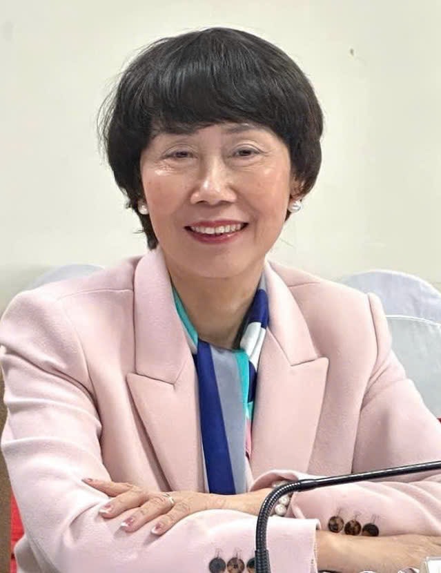 GS.TS Từ Thị Loan 2