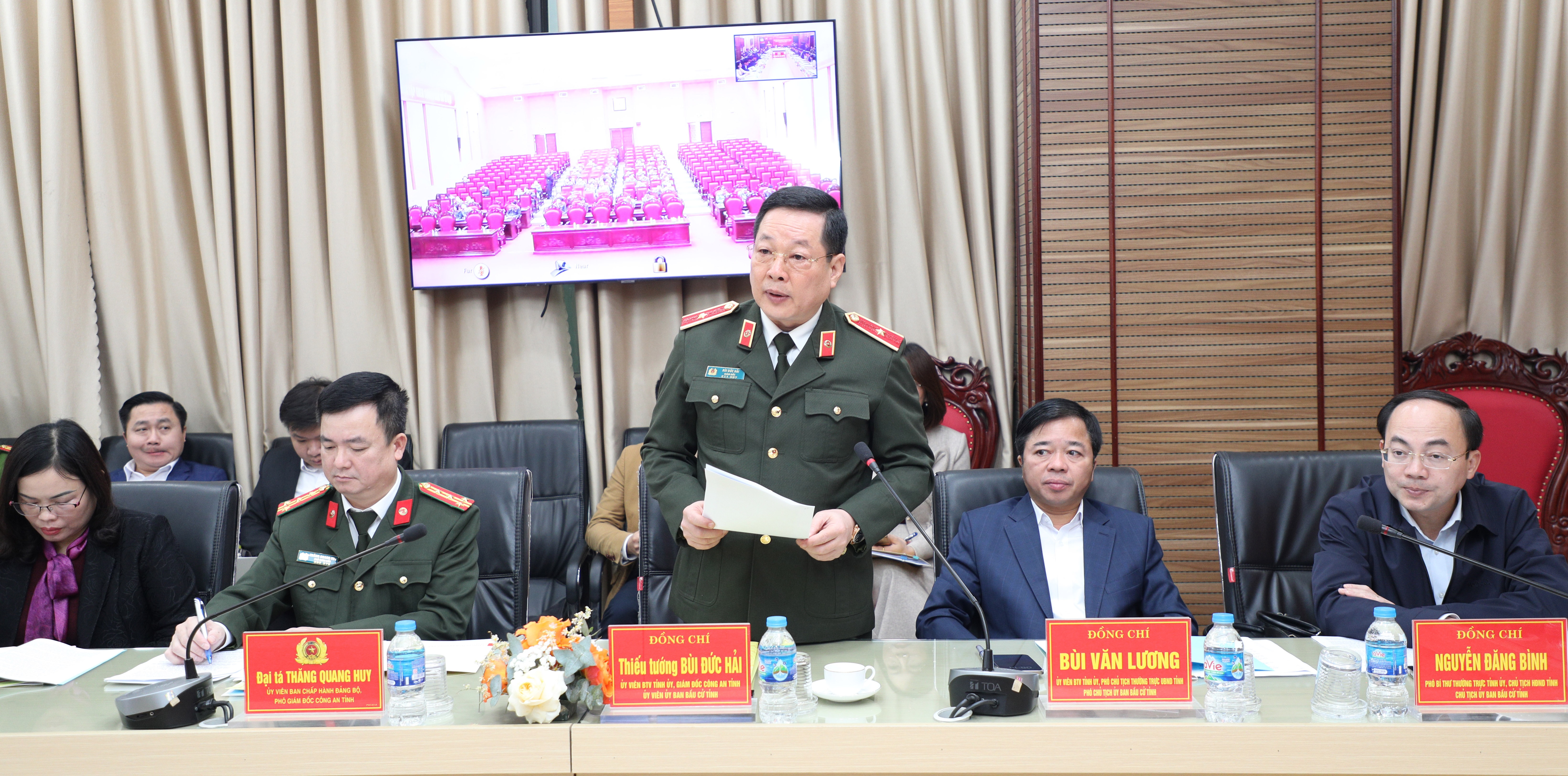 Giám đốc Công an tỉnh Thái Nguyên, Thiếu tướng Bùi Đức Hải phát biểu tại buổi làm việc